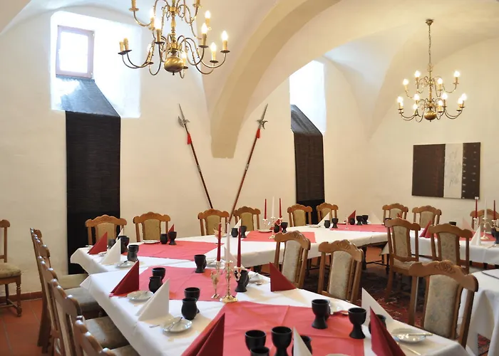 Schloss 3* Wiesenthau
