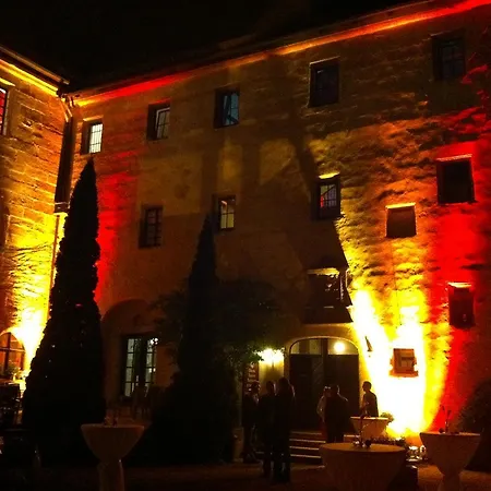 Schloss Szálloda